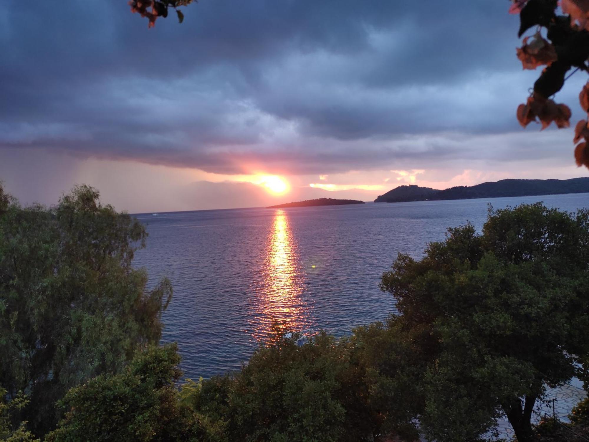 Korakias Seaview Villa Geni  Ngoại thất bức ảnh
